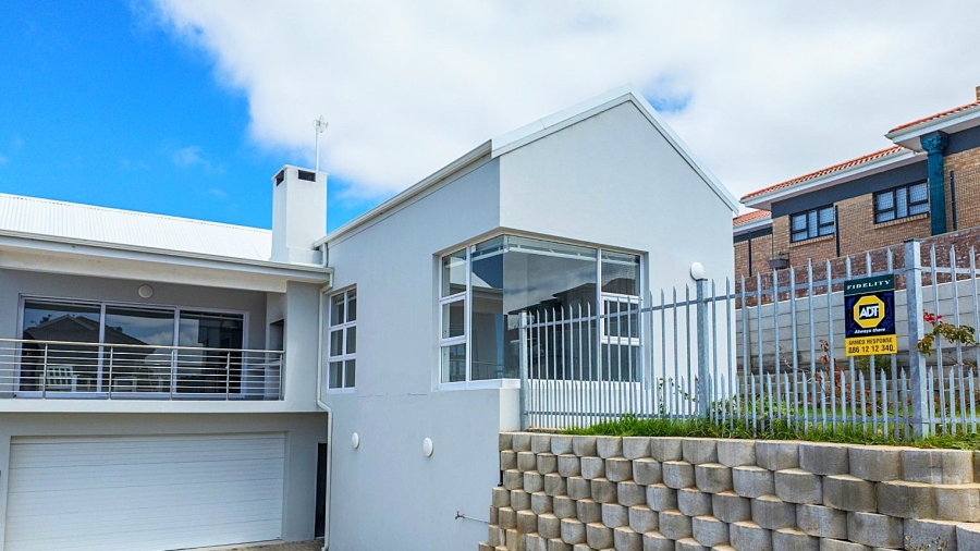 3 Bedroom Property for Sale in Island View Western Cape